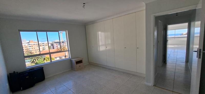 To Let 2 Bedroom Property for Rent in Sea Point Western Cape
